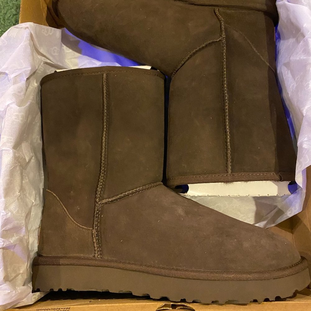 Ugg Classic Short II - CHO